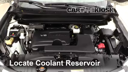 2018 Nissan Pathfinder S 3.5L V6 Refrigerante (anticongelante) Controlar nivel de líquido
