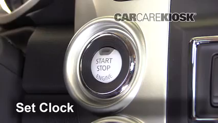 2018 Nissan Titan SV 5.6L V8 Extended Cab Pickup Reloj Fijar hora de reloj