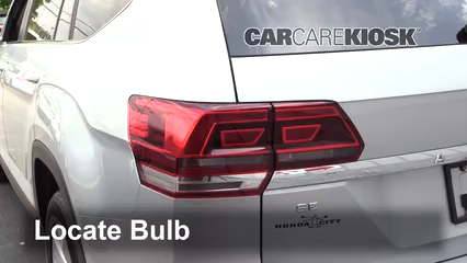 2018 Volkswagen Atlas SE 3.6L V6 Éclairage Feux de marche arrière (remplacer une ampoule)