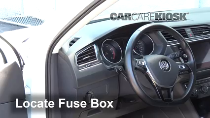 2018 Volkswagen Tiguan SE 2.0L 4 Cyl. Turbo Fuse (Interior)