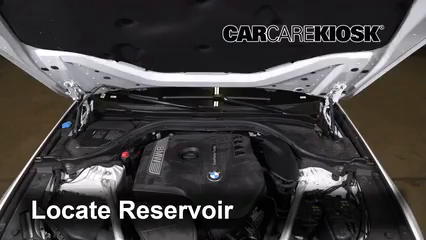 2019 BMW 530i 2.0L 4 Cyl. Turbo Liquide essuie-glace Vérifier le niveau de liquide