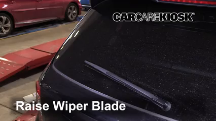 Rear Windshield Wiper Blade Change: 2019 Honda Passport Elite 3.5L V6