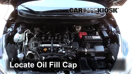 2019 Nissan Kicks S 1.6L 4 Cyl. Aceite Agregar aceite
