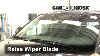Front Windshield Wiper Blade Change: 2019 Ram 1500 Classic Tradesman 5